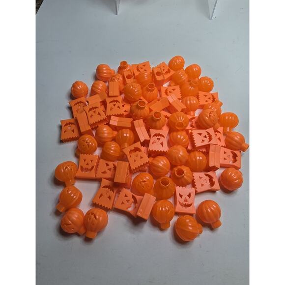 Halloween Mini Light Covers Snap On Jack-O-Lanterns - Picture 1 of 3